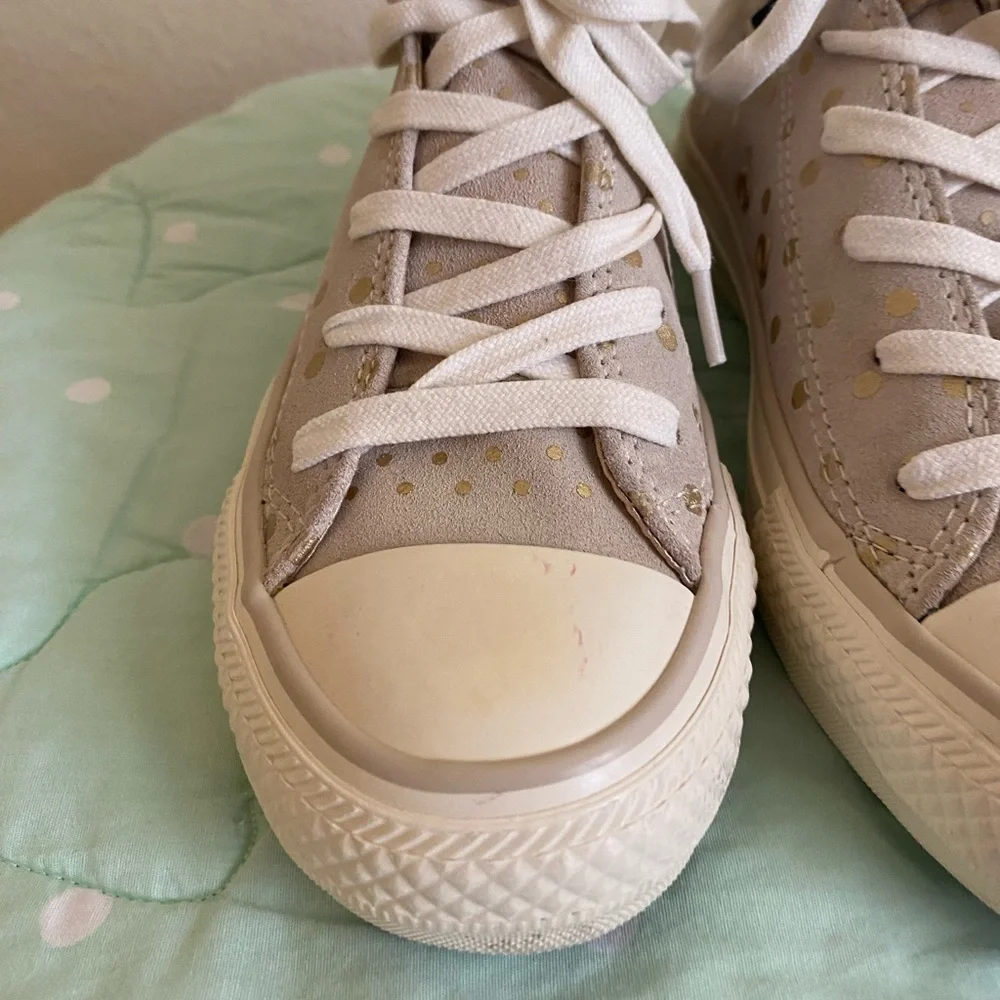 Converse Tan and Gold Polka Dot Kids Sneakers size 3